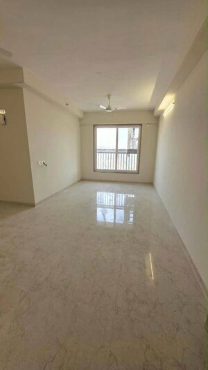 Room in 2 BHK Apartment at Sayba Sapphire, Kurla West – for Rent