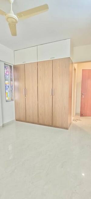 Bedroom in 4 BHK Apartment at Chembur – for Rent
