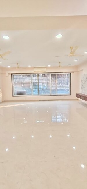 4 BHK Apartment For Rent in Chembur