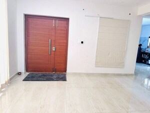 Room in 4 BHK Villa at Manchirevula – for Rent