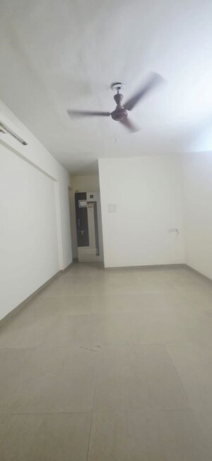 Room in 1 BHK Apartment at shiv Kalp Homes, Wadgaon Sheri – for Rent