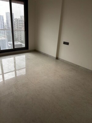 Room in 2 BHK Apartment at Santacruz West – for Rent