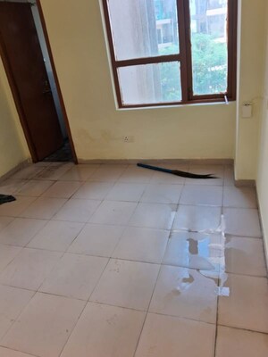 Bathroom in 1 BHK Apartment at Auric City Homes, Sector 82 – for Rent
