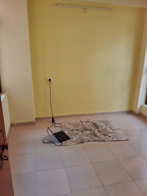 Bathroom in 1 BHK Apartment at Auric City Homes, Sector 82 – for Rent