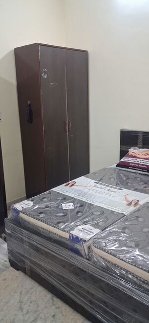 Furnished Amenities in 1 RK Builder Floor at South City 1 – for Rent