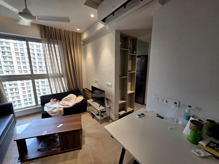 Team Area, hiranandani-regent-hill 1 Bedroom 379 Sq.Ft. Apartment In Powai Mumbai 10793490