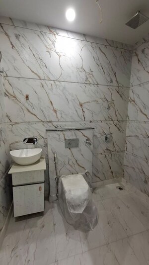 Bathroom in 3 BHK Builder Floor at Shalimar Bagh – for Sale