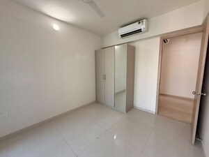 Room in 3 BHK Apartment at Laxmi Raajvilas, Goregaon West – for Sale