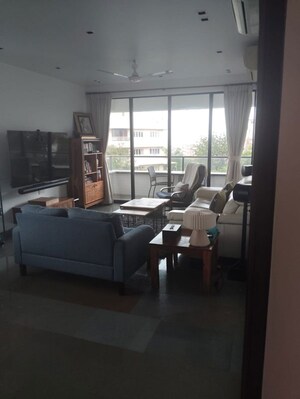 2 BHK Apartment For Rent in Bandra West