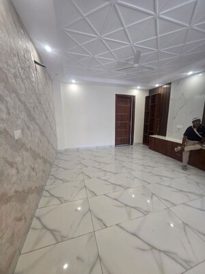 Room in 6 BHK Villa at Shahastradhara Road – for Sale