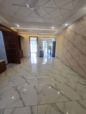 Room in 6 BHK Villa at Shahastradhara Road – for Sale