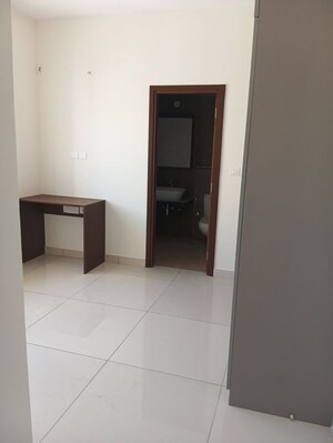 Room in 2 BHK Apartment at Eden Park At The Prestige City, Sarjapur Road – for Rent