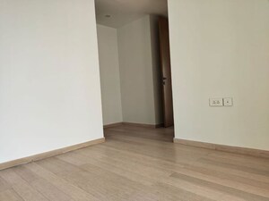 Room in 4 BHK Apartment at Lodha New Cuffe Parade, Wadala – for Rent