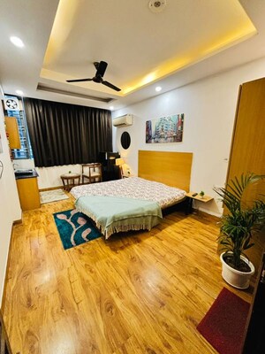 1 RK Builder Floor For Rent in Sector 52