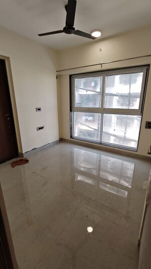 Room in 2 BHK Apartment at Omkar Vive, Kurla – for Rent