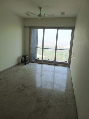 2 BHK Apartment For Rent in Dosti Eastern Bay, Wadala