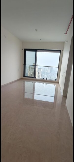Room in 2 BHK Apartment at Lodha New Cuffe Parade, Wadala – for Rent