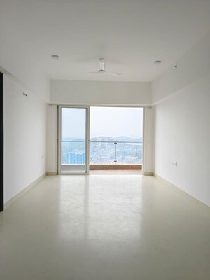Room in 3 BHK Apartment at Runwal Forests, Kanjurmarg West – for Sale