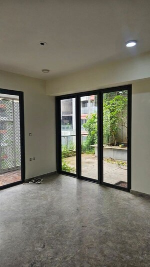 Room in 3 BHK Apartment at Lodha New Cuffe Parade, Wadala – for Rent