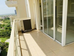 Balcony in 4 BHK Apartment at BPTP Mansions, Sector 66 – for Rent