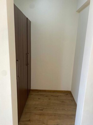 Room in 4 BHK Apartment at BPTP Mansions, Sector 66 – for Rent