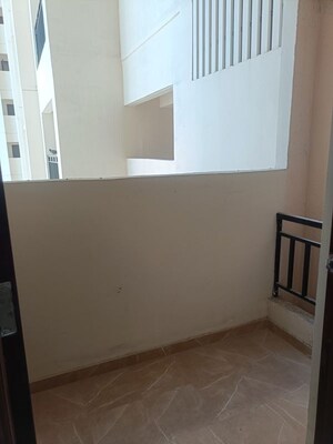Room in 1 BHK Apartment at Puraniks Abitante Fiore, Bavdhan – for Rent