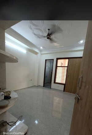 Room in 3 BHK Builder Floor at Kohli One Malibu Town, Sector 47 – for Rent