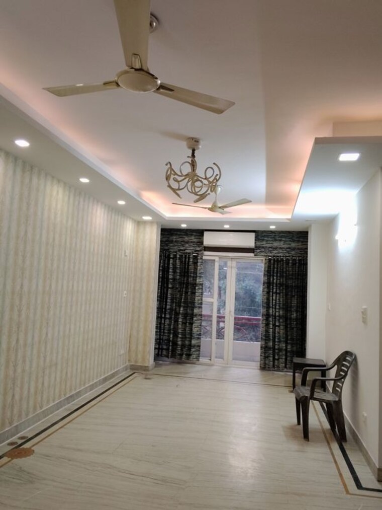 Room, unitech-south-city-ii 3 Bedroom 1500 Sq.Ft. Builder Floor In Sector 50 Gurgaon 10793776
