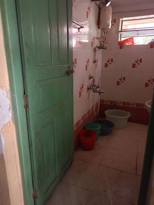 Bathroom in 4 BHK Independent House at Kolkatta Gpo – for Sale