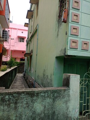 Balcony in 4 BHK Independent House at Kolkatta Gpo – for Sale