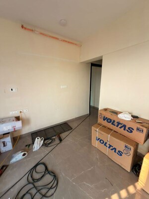Furnished Amenities in 2 BHK Apartment at Kukreja Residency CHSL, Chembur – for Rent