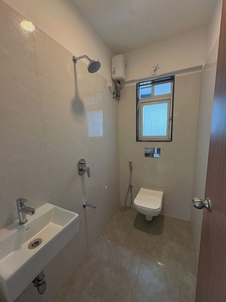 Bathroom, shreeji-plaza 2 Bedroom 555 Sq.Ft. Apartment In Malad West Mumbai 10793832