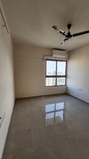 Room in 1 BHK Apartment at Piramal  Vaikunth Cluster 4, Balkum Pada – for Rent