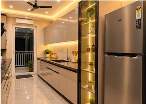Balcony in 2 BHK Builder Floor at Sector 52 – for Rent