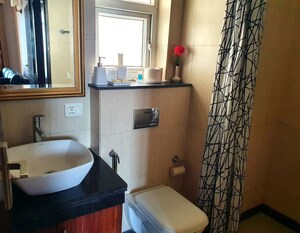 Bathroom in 2 BHK Apartment at Sweta Central Park II, Sector 48 – for Rent