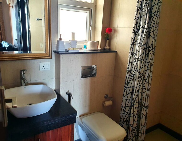 Bathroom, sweta-central-park-ii 2 Bedroom 1418 Sq.Ft. Apartment In Sector 48 Gurgaon 10793898