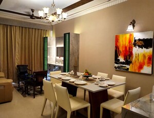 Team Area in 2 BHK Apartment at Sweta Central Park II, Sector 48 – for Rent