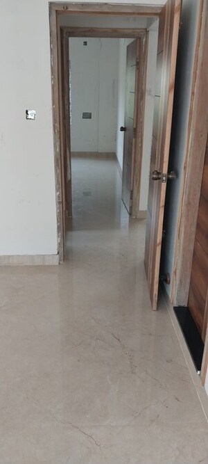 Furnished Amenities in 3 BHK Apartment at Jayanagar 6th Block – for Sale
