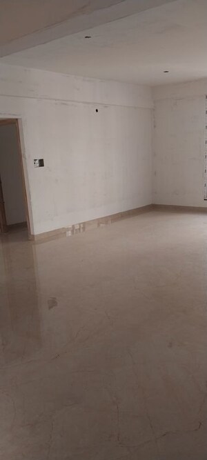Furnished Amenities in 3 BHK Apartment at Jayanagar 6th Block – for Sale