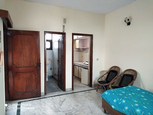 Living Room in 1 RK Apartment at Sector 27 – for Rent