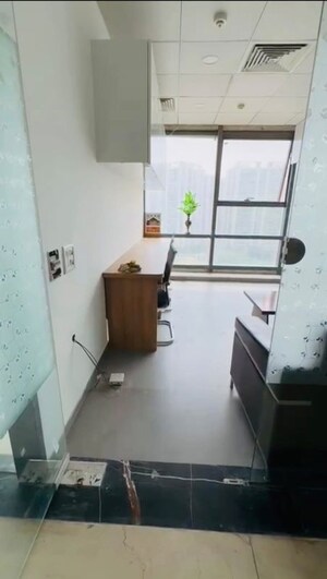  Office Space For Sale in Galaxy Blue Sapphire Plaza, Sector 4 Greater Noida