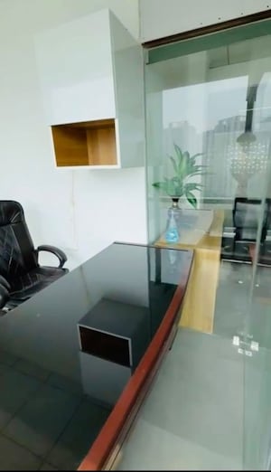 Team Area in  Office Space at Galaxy Blue Sapphire Plaza, Sector 4 Greater Noida – for Sale