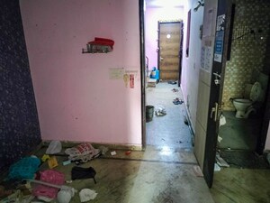 Room in  Builder Floor at Vishnu Garden – for Sale