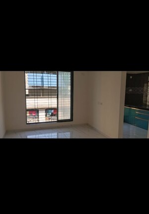 Room in 1 BHK Apartment at Khedekars Karuna Sagar CHS, Kanjurmarg East – for Rent