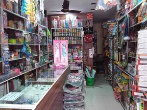  Shop For Rent in Borivali West