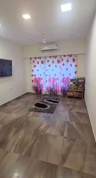 1 BHK +Apartment For Rent in Ashirwad Queens Square in Santacruz West, Mumbai