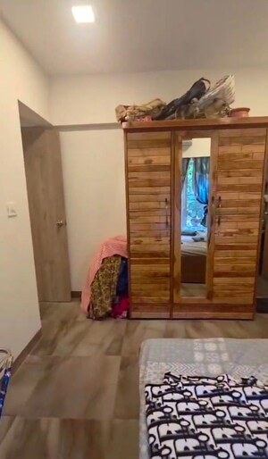 Bedroom in 1 BHK Apartment at Ashirwad Queens Square, Santacruz West – for Rent