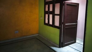 Room in  Independent House at Vijay Nagar – for Sale