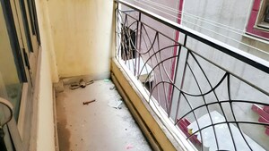 Balcony in  Independent House at Shakur Basti – for Sale