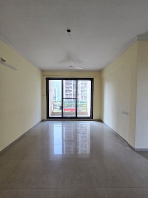 Room in 1 BHK Apartment at Sunshine Willows, Ghansoli – for Rent